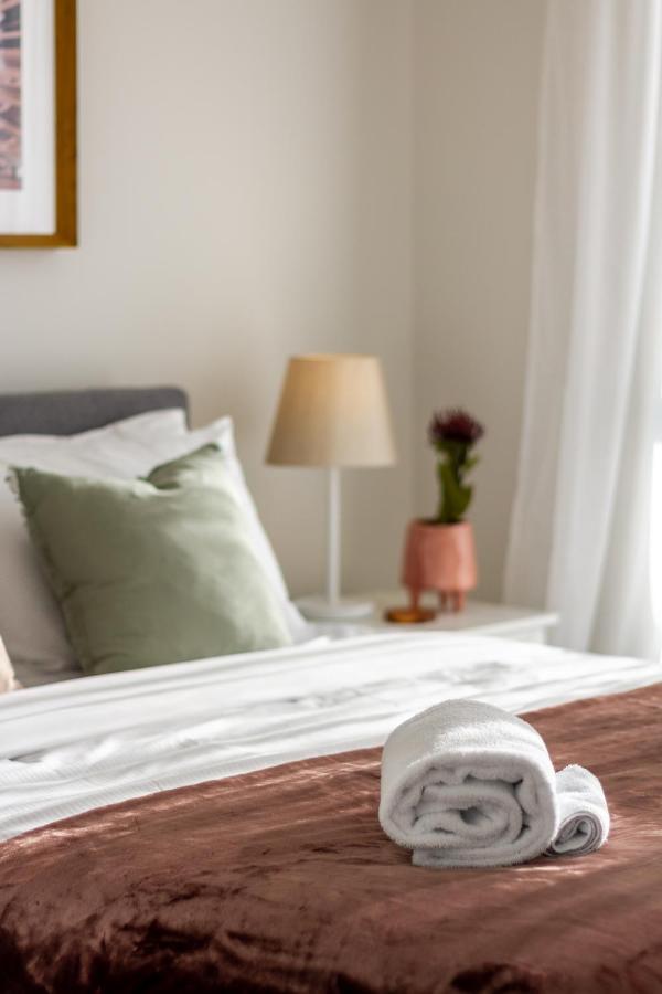 Cozy 3 Bedroom Near Hagley Park W/Garage Christchurch Eksteriør billede